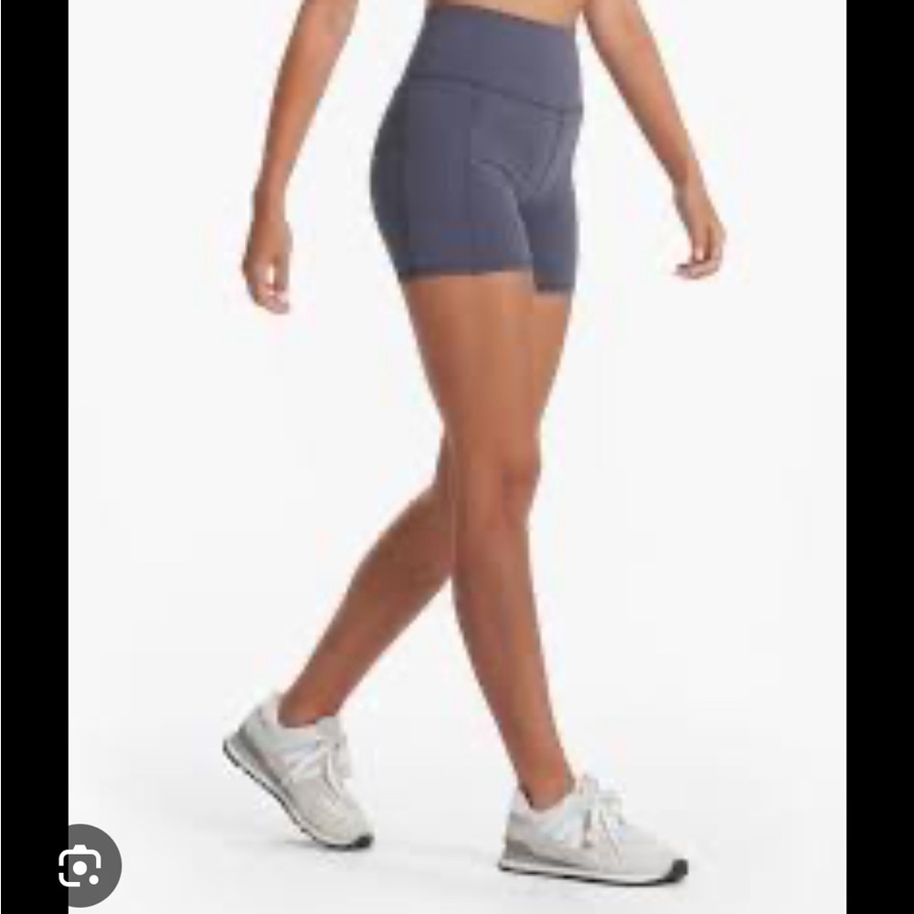 Vuori studio pocket shorts azure XS